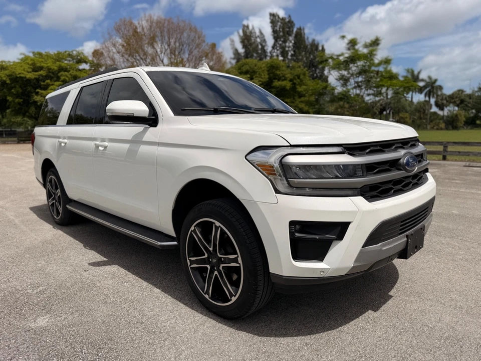 2023 Ford Expedition 4th Gen - Image 2 of 21
