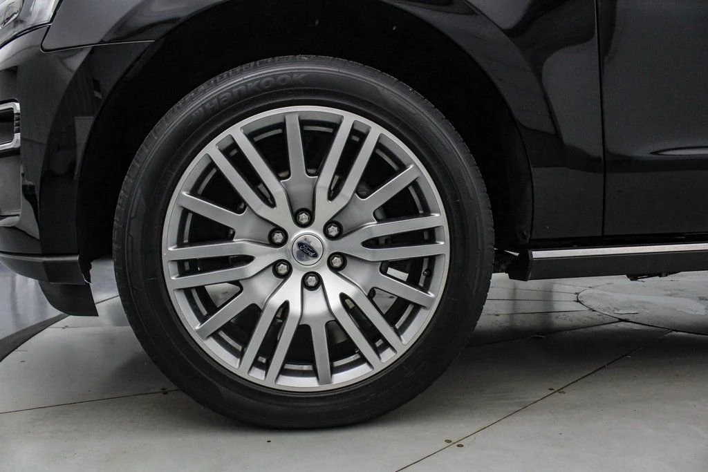 2023 Ford Expedition 4th Gen - Image 11 of 21