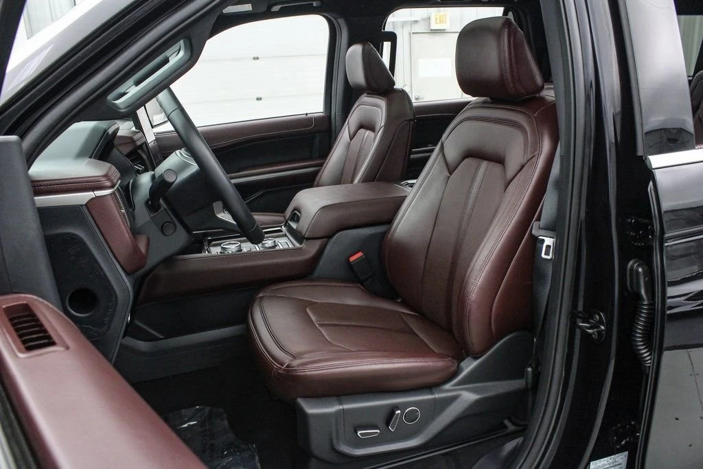 2023 Ford Expedition 4th Gen - Image 13 of 21
