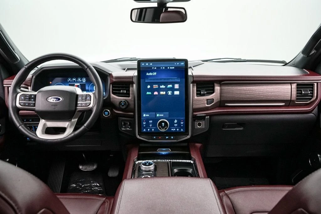 2023 Ford Expedition 4th Gen - Image 16 of 21