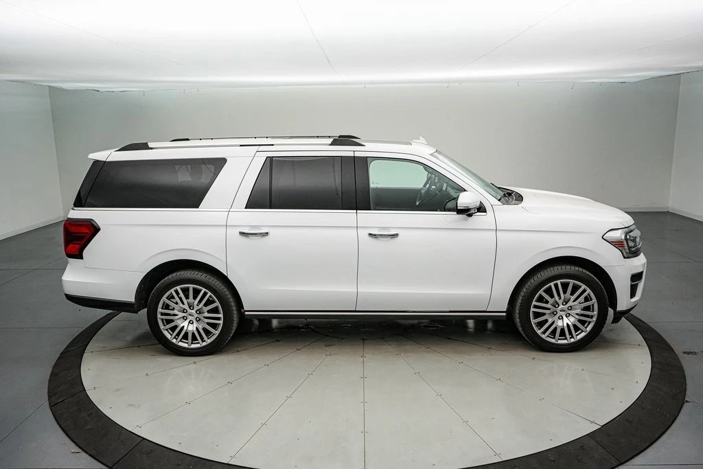 2023 Ford Expedition 4th Gen - Image 4 of 21