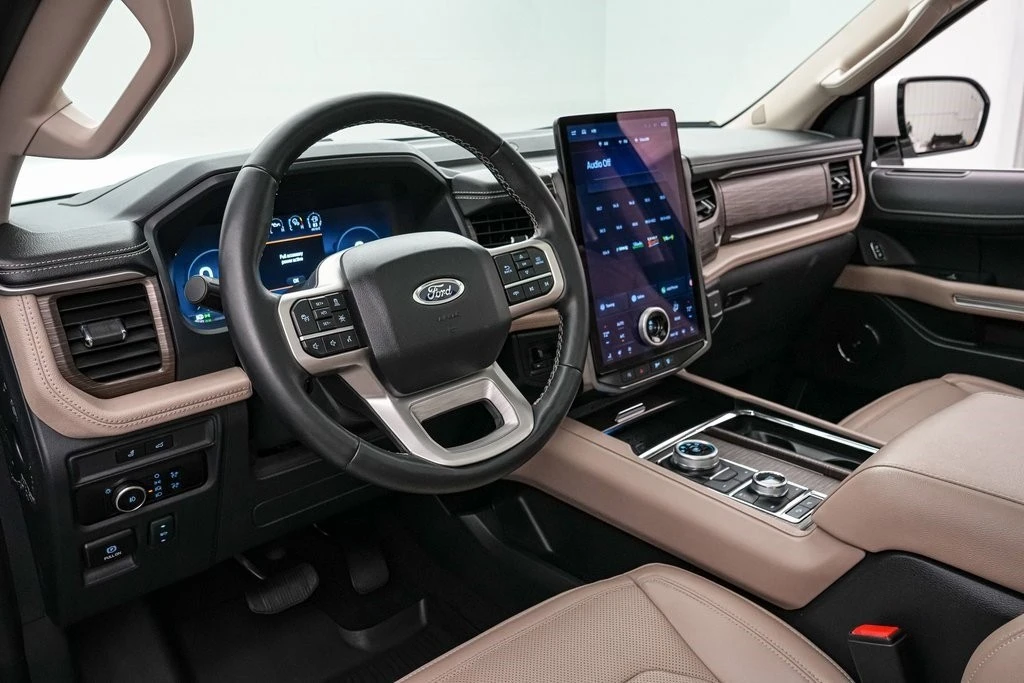 2023 Ford Expedition 5th Gen - Image 14 of 21