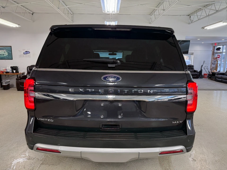 2023 Ford Expedition 5th Gen - Image 9 of 21