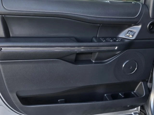 2023 Ford Expedition 5th Gen - Image 9 of 12