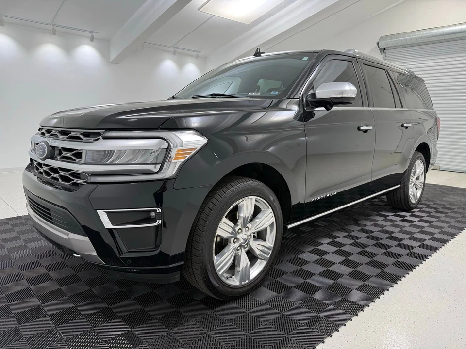 2023 Ford Expedition 4th Gen - Image 3 of 21