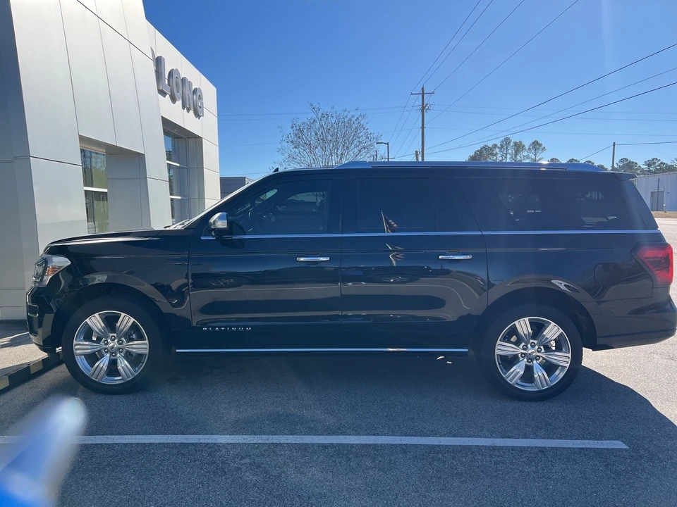 2023 Ford Expedition 4th Gen - Image 4 of 10