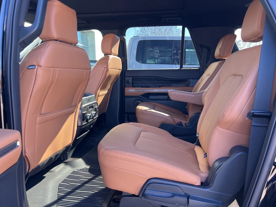 2023 Ford Expedition 4th Gen - Image 6 of 10