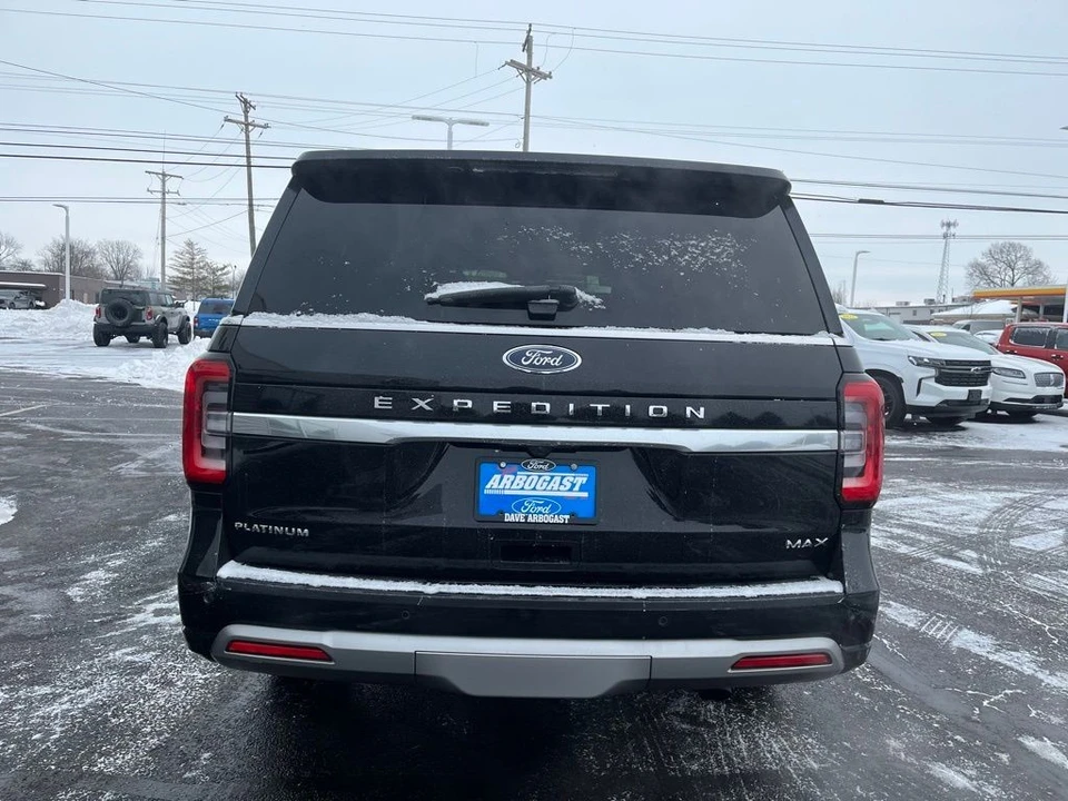 2023 Ford Expedition 5th Gen - Image 5 of 12