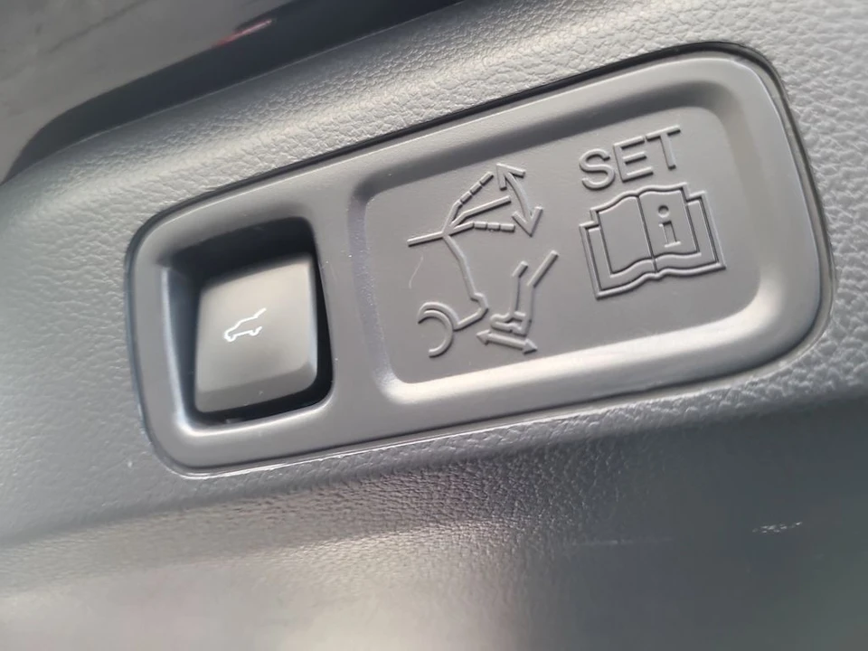 2023 Ford Expedition 5th Gen - Image 8 of 12