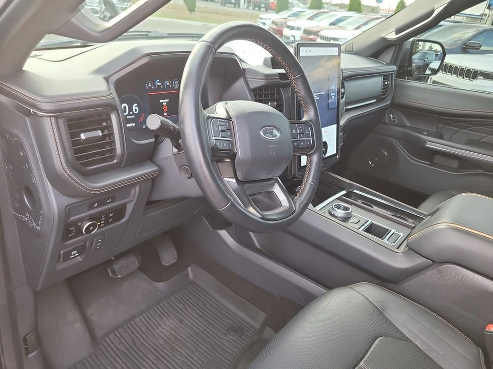 2023 Ford Expedition 5th Gen - Image 18 of 21
