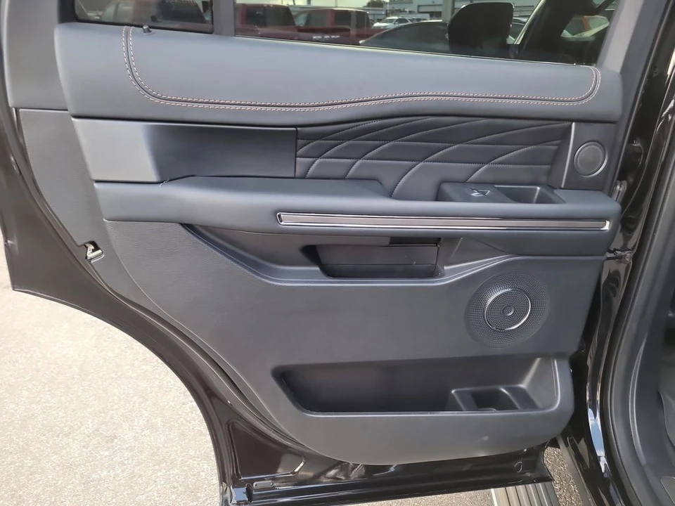 2023 Ford Expedition 5th Gen - Image 10 of 21