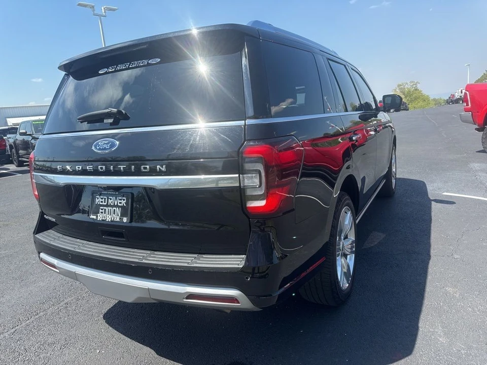 2023 Ford Expedition 4th Gen - Image 5 of 21