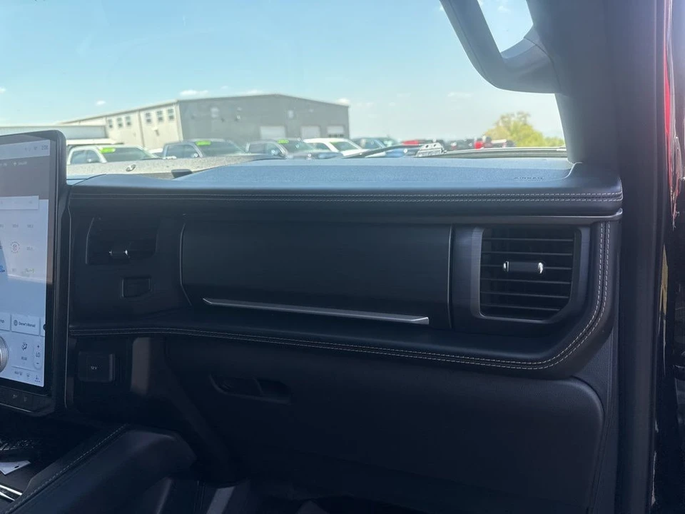 2023 Ford Expedition 4th Gen - Image 18 of 21