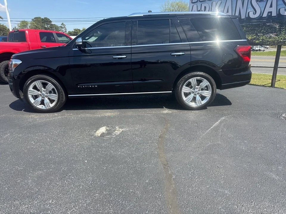2023 Ford Expedition 4th Gen - Image 8 of 21