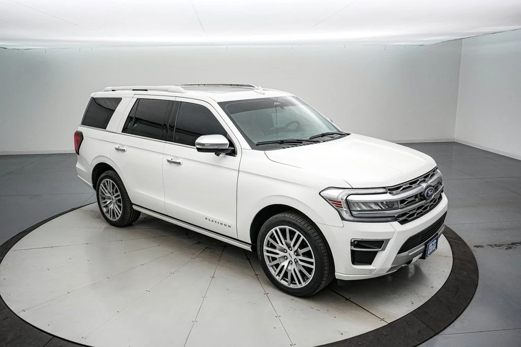 2023 Ford Expedition 5th Gen - Image 2 of 21