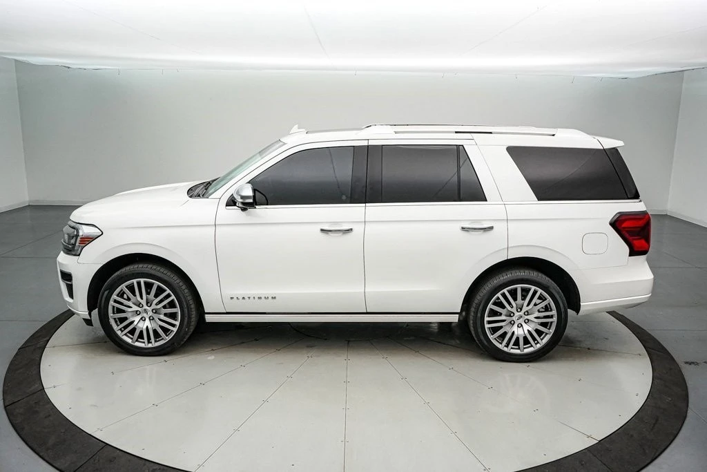 2023 Ford Expedition 5th Gen - Image 8 of 21