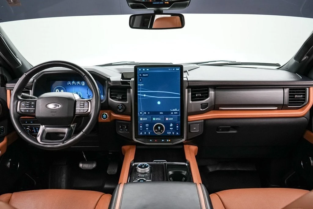 2023 Ford Expedition 5th Gen - Image 16 of 21
