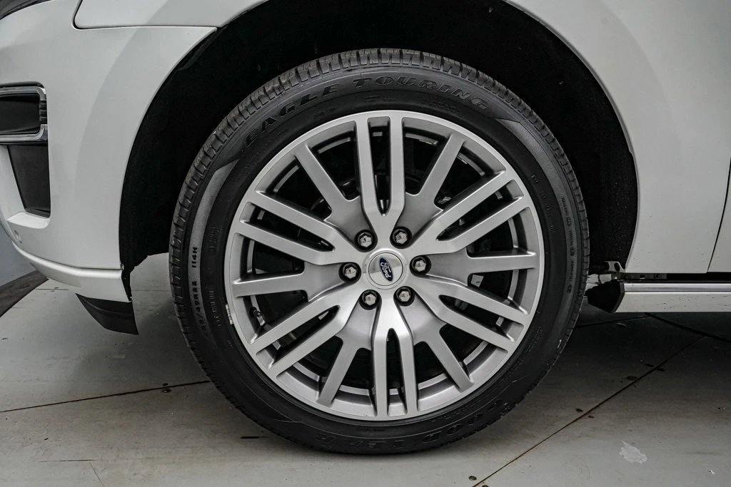 2023 Ford Expedition 5th Gen - Image 11 of 21
