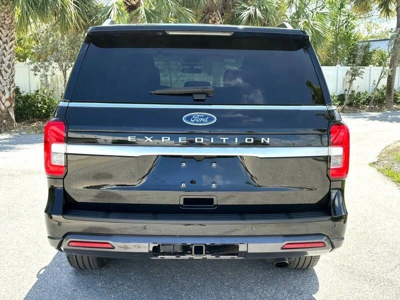 2023 Ford Expedition 4th Gen - Image 9 of 21