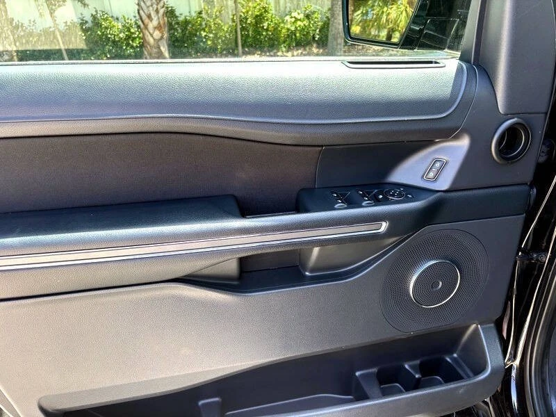 2023 Ford Expedition 4th Gen - Image 12 of 21