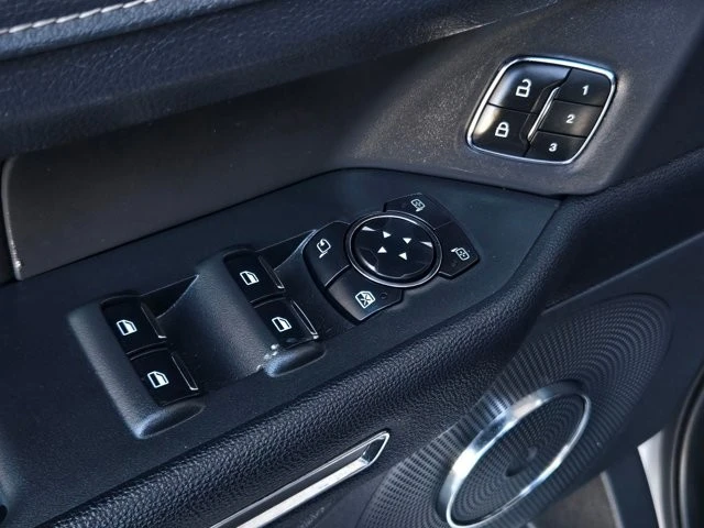 2023 Ford Expedition 4th Gen - Image 10 of 12