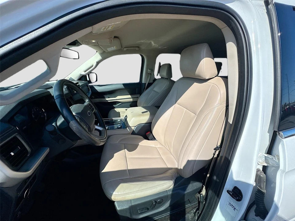 2023 Ford Expedition 4th Gen - Image 10 of 15