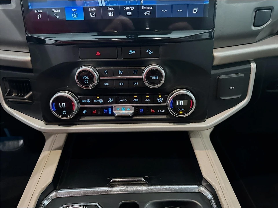 2023 Ford Expedition 4th Gen - Image 14 of 21