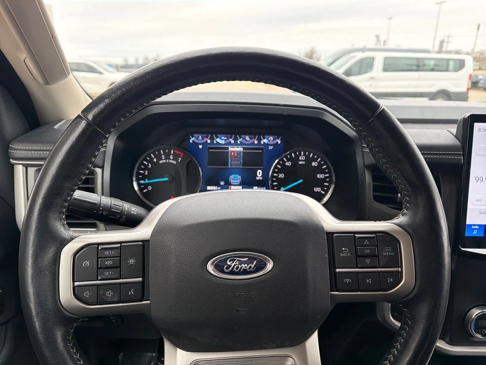2023 Ford Expedition 4th Gen - Image 15 of 21