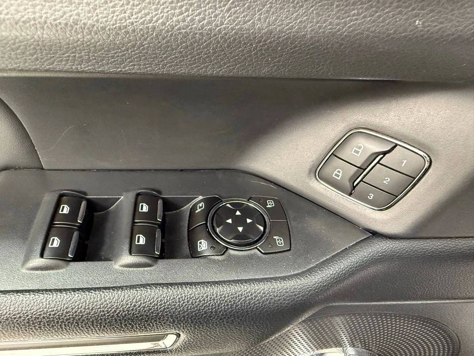 2023 Ford Expedition 4th Gen - Image 13 of 21