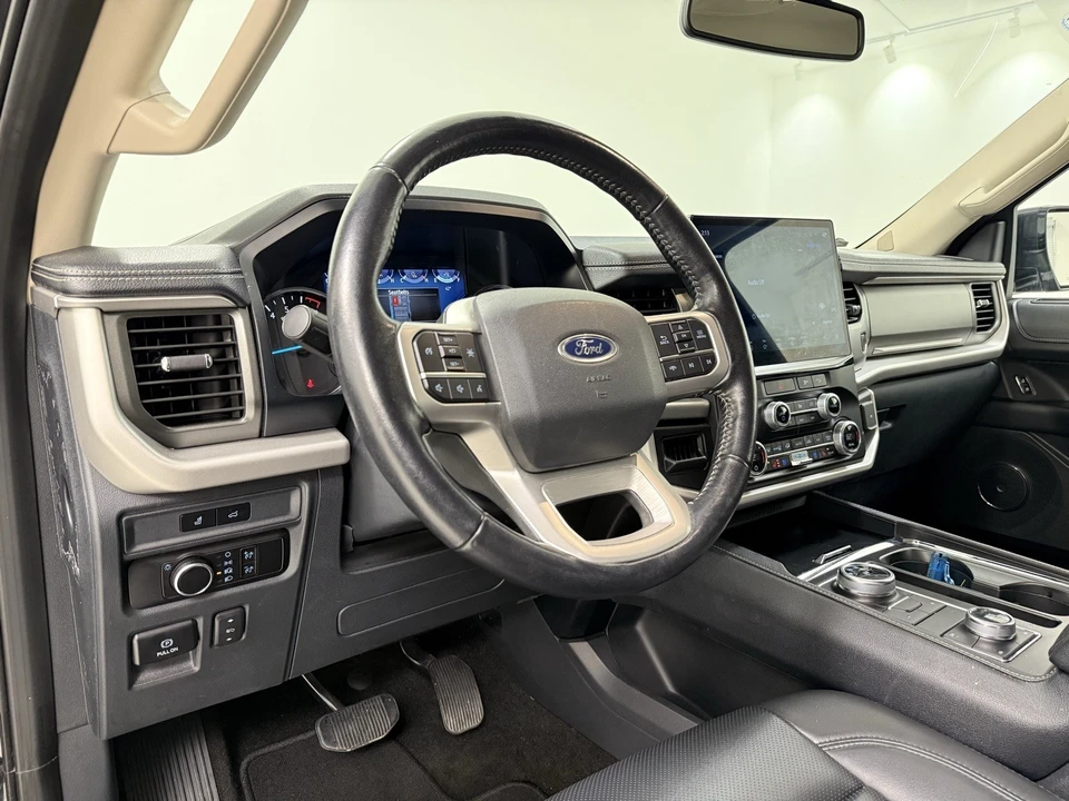 2023 Ford Expedition 4th Gen - Image 18 of 21