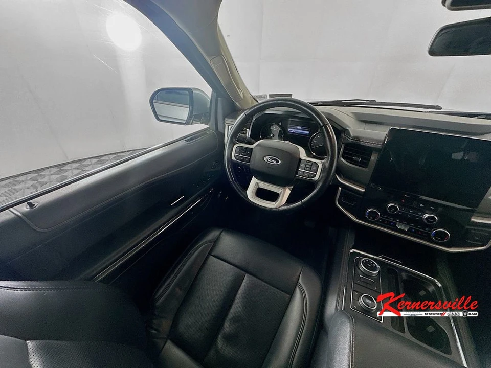 2023 Ford Expedition 4th Gen - Image 9 of 21
