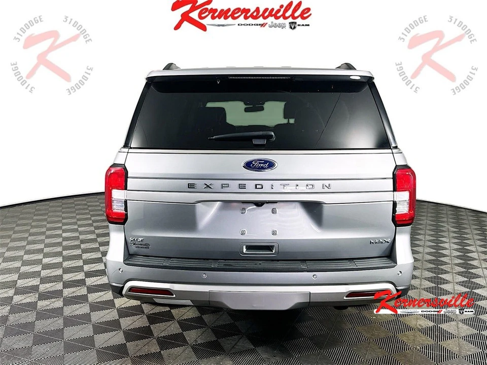 2023 Ford Expedition 4th Gen - Image 6 of 12