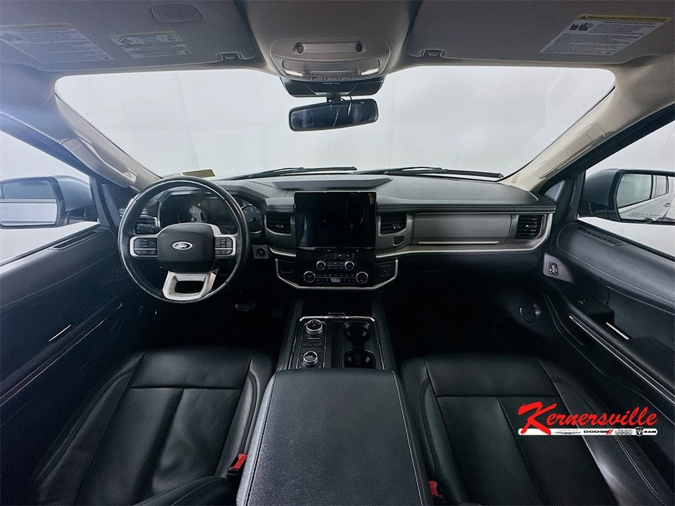 2023 Ford Expedition 4th Gen - Image 10 of 12