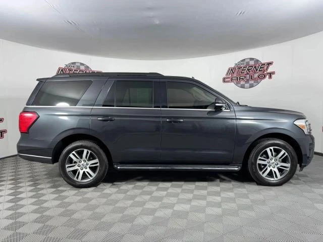2023 Ford Expedition 4th Gen - Image 8 of 12
