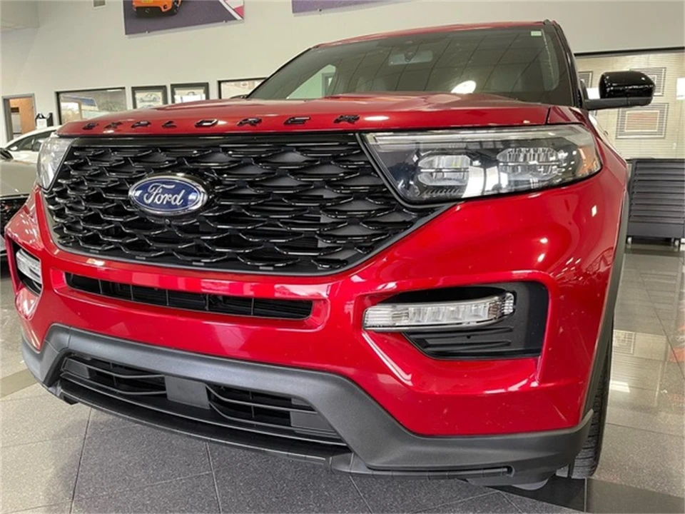 2023 Ford Explorer 6th Gen - Image 11 of 31