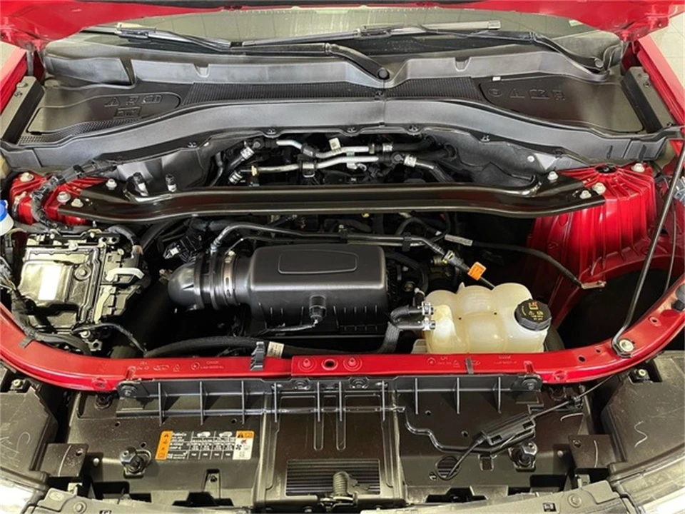 2023 Ford Explorer 6th Gen - Image 20 of 31