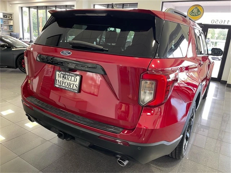 2023 Ford Explorer 6th Gen - Image 18 of 31