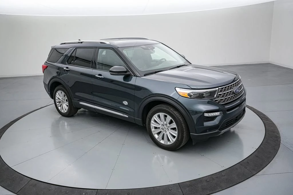 2023 Ford Explorer 6th Gen - Image 2 of 21
