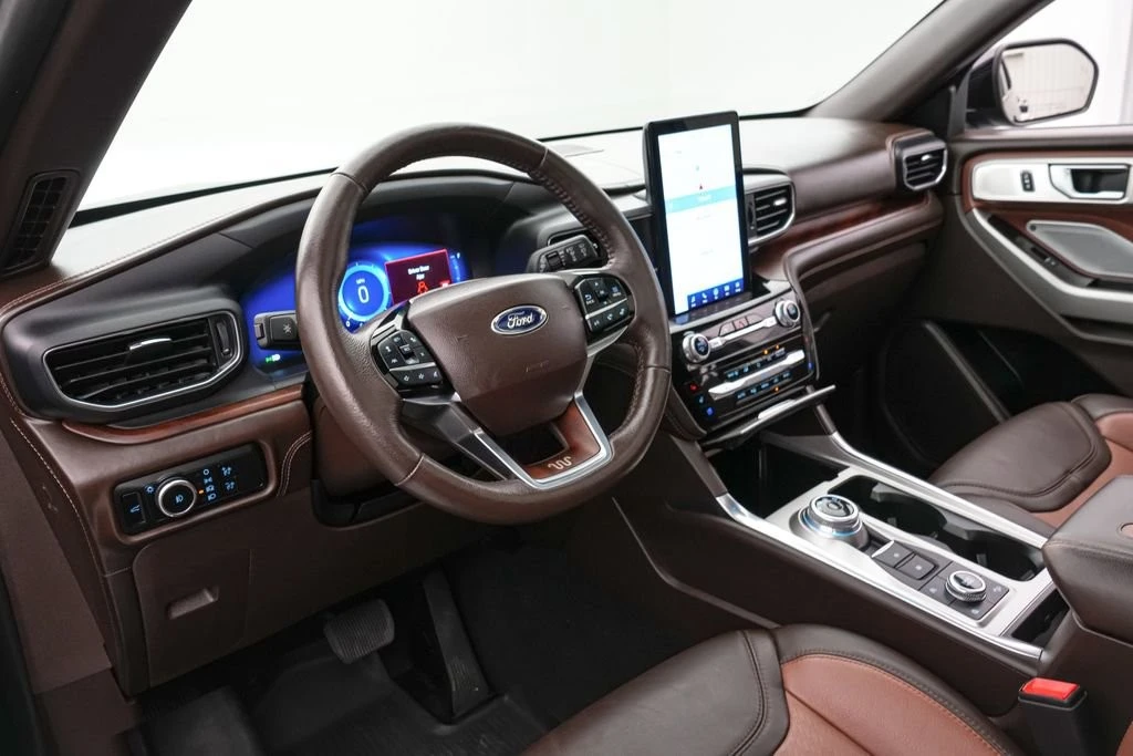 2023 Ford Explorer 6th Gen - Image 14 of 21