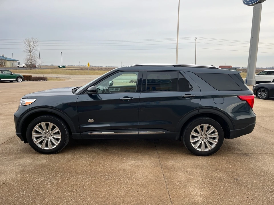 2023 Ford Explorer 6th Gen - Image 5 of 12