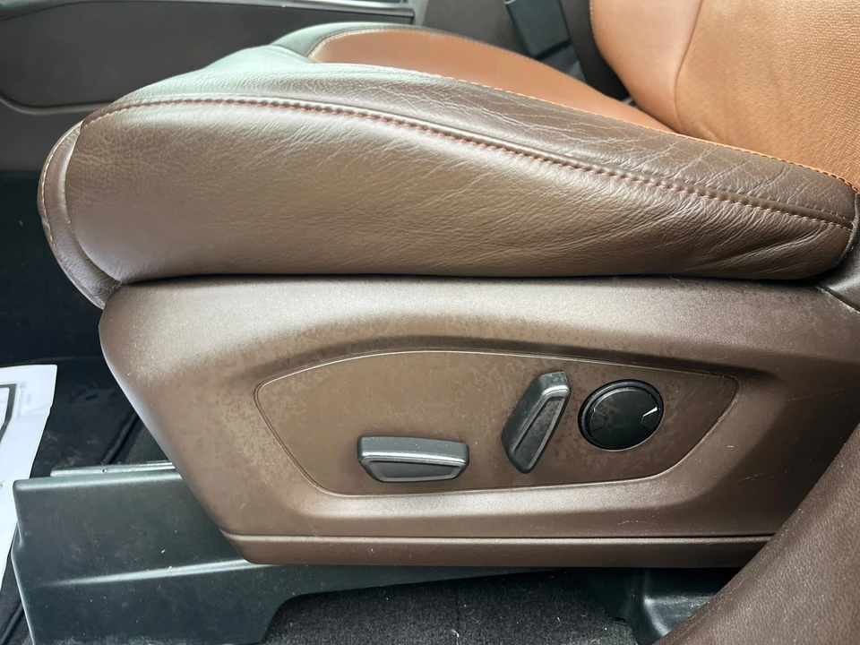 2023 Ford Explorer 6th Gen - Image 11 of 12