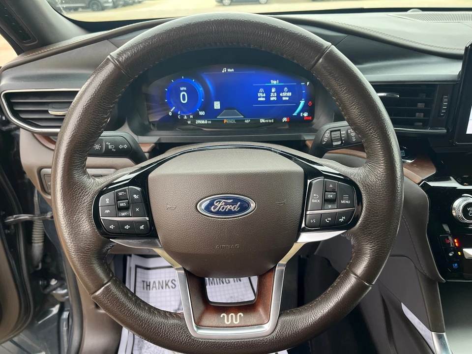 2023 Ford Explorer 6th Gen - Image 14 of 21