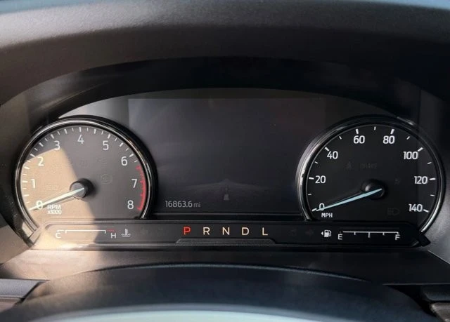 2023 Ford Explorer 6th Gen - Image 19 of 21