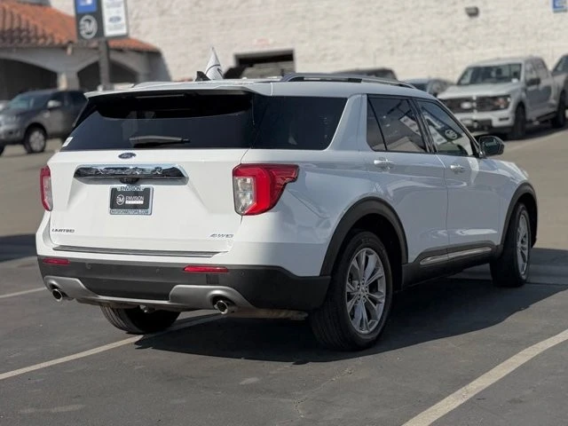 2023 Ford Explorer 6th Gen - Image 8 of 12