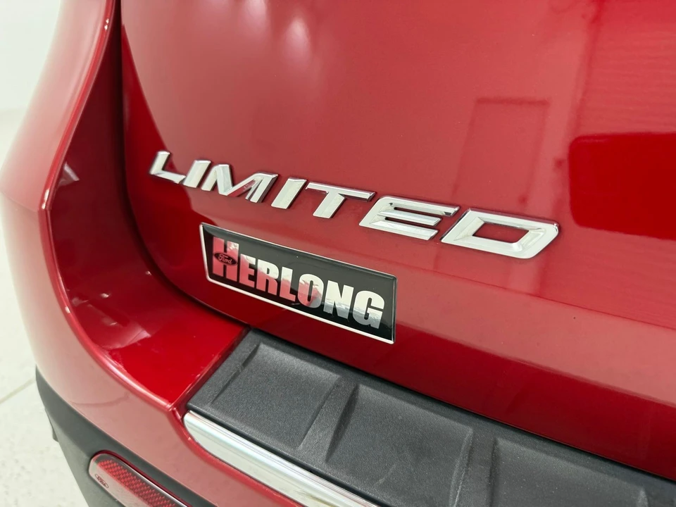 2023 Ford Explorer 6th Gen - Image 10 of 21