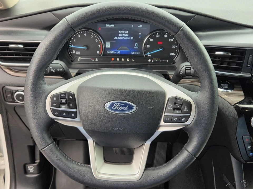 2023 Ford Explorer 6th Gen - Image 12 of 21