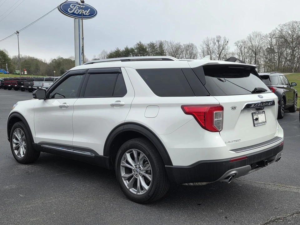 2023 Ford Explorer 6th Gen - Image 18 of 21
