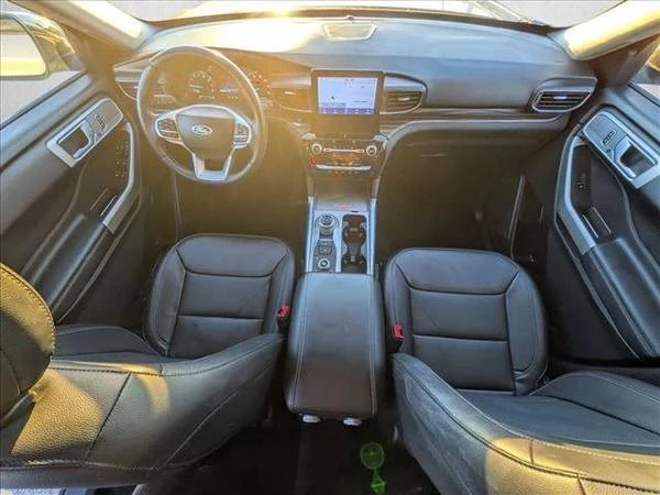 2023 Ford Explorer 6th Gen - Image 18 of 21
