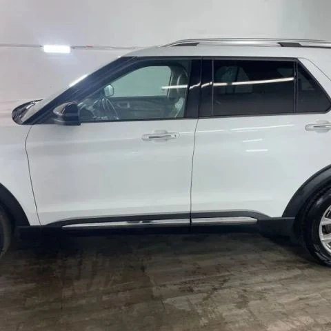 2023 Ford Explorer 6th Gen - Image 4 of 12