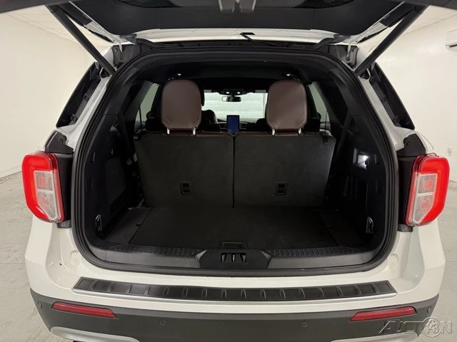 2023 Ford Explorer 6th Gen - Image 7 of 12